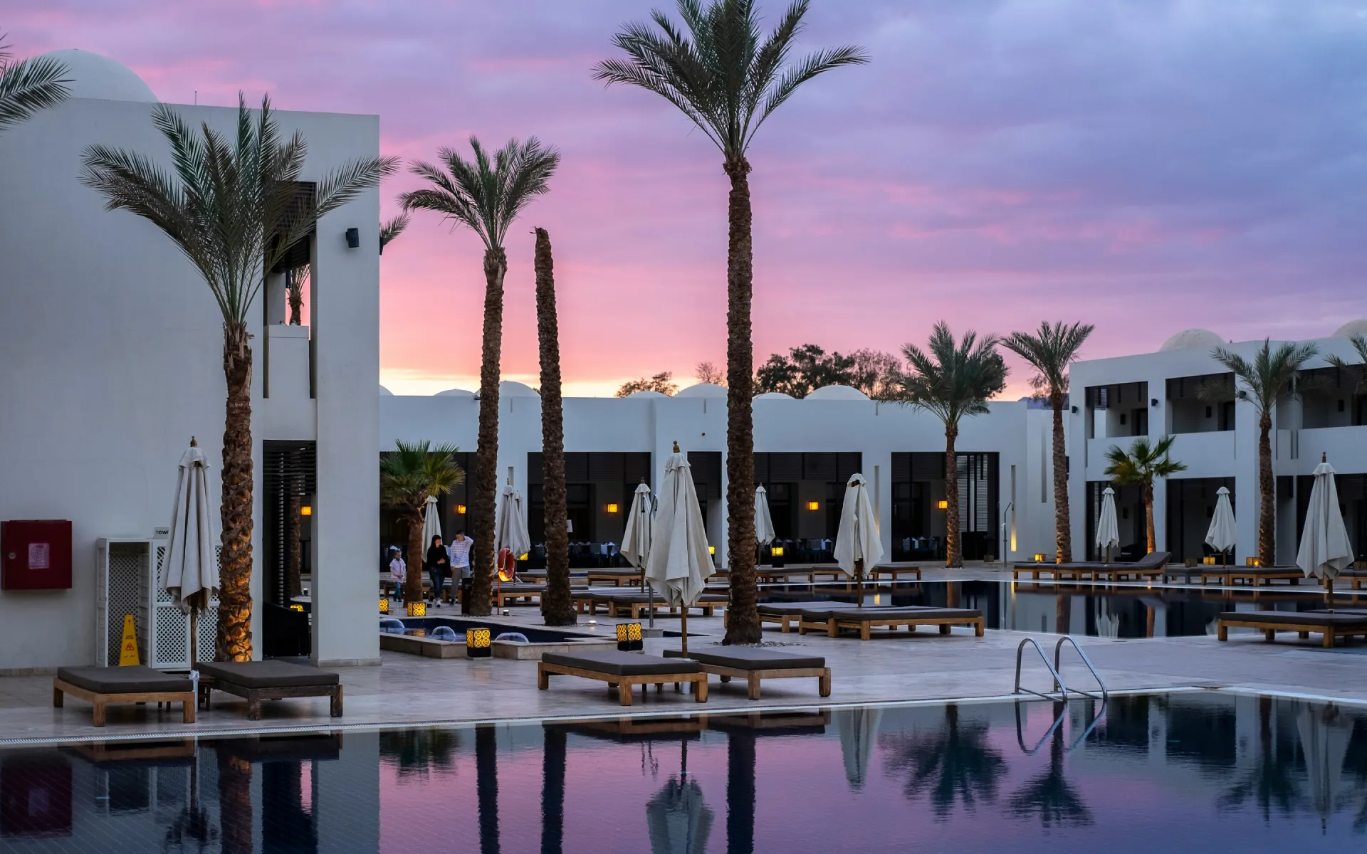 Hotel-Reservation-Image-1